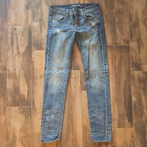 Medium light skinny jeans